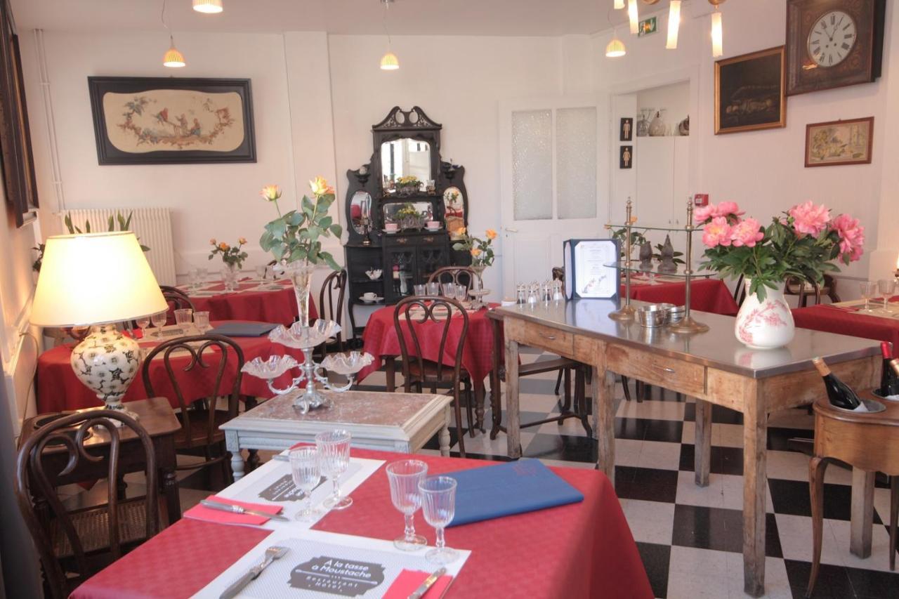Hôtel A la tasse à moustache Thonon-les-Bains Esterno foto